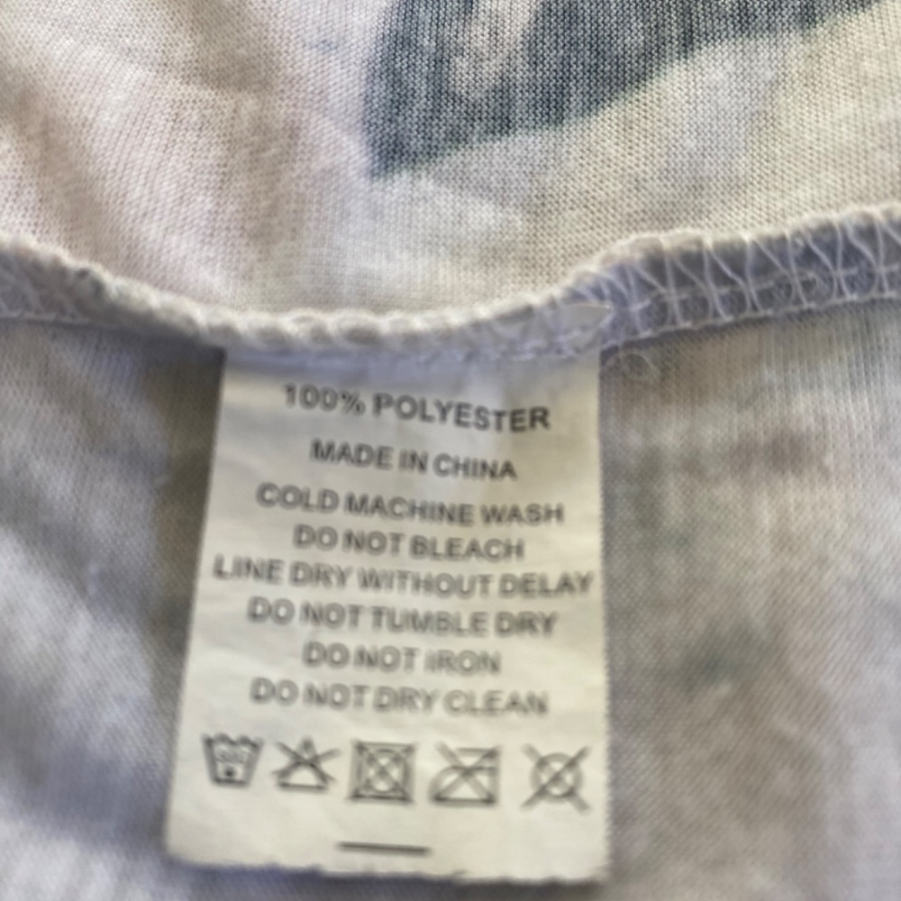 ArtsyTee Shirt, Size M - Picture 5 of 5